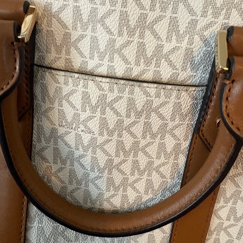 Michael Kors Beige/White Signature Satchel with Brown Trim - Picture 6 of 7